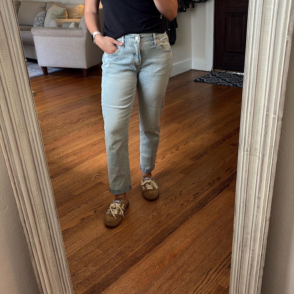 Gap Light Wash Girlfriend Jeans - size 4/27